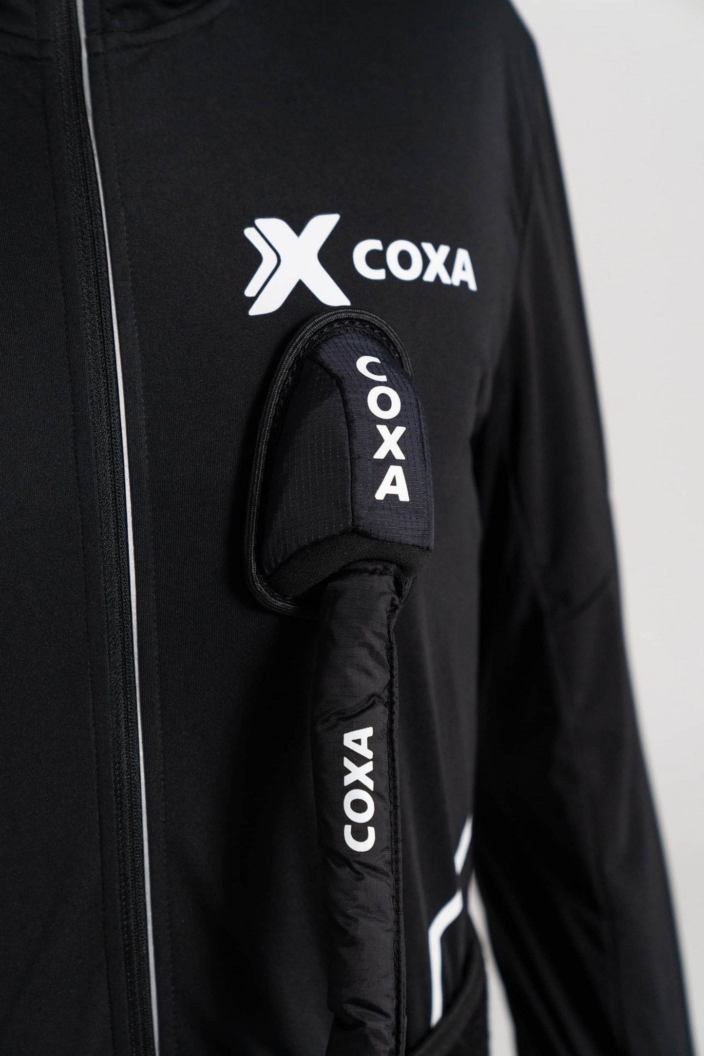 A product picture of the Coxa Carry Anti-Freeze Tube Spout Cover