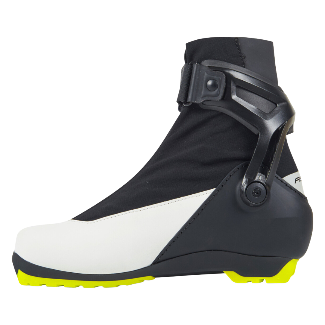 A product picture of the Fischer RC5 BOA Women`s Skate Boots