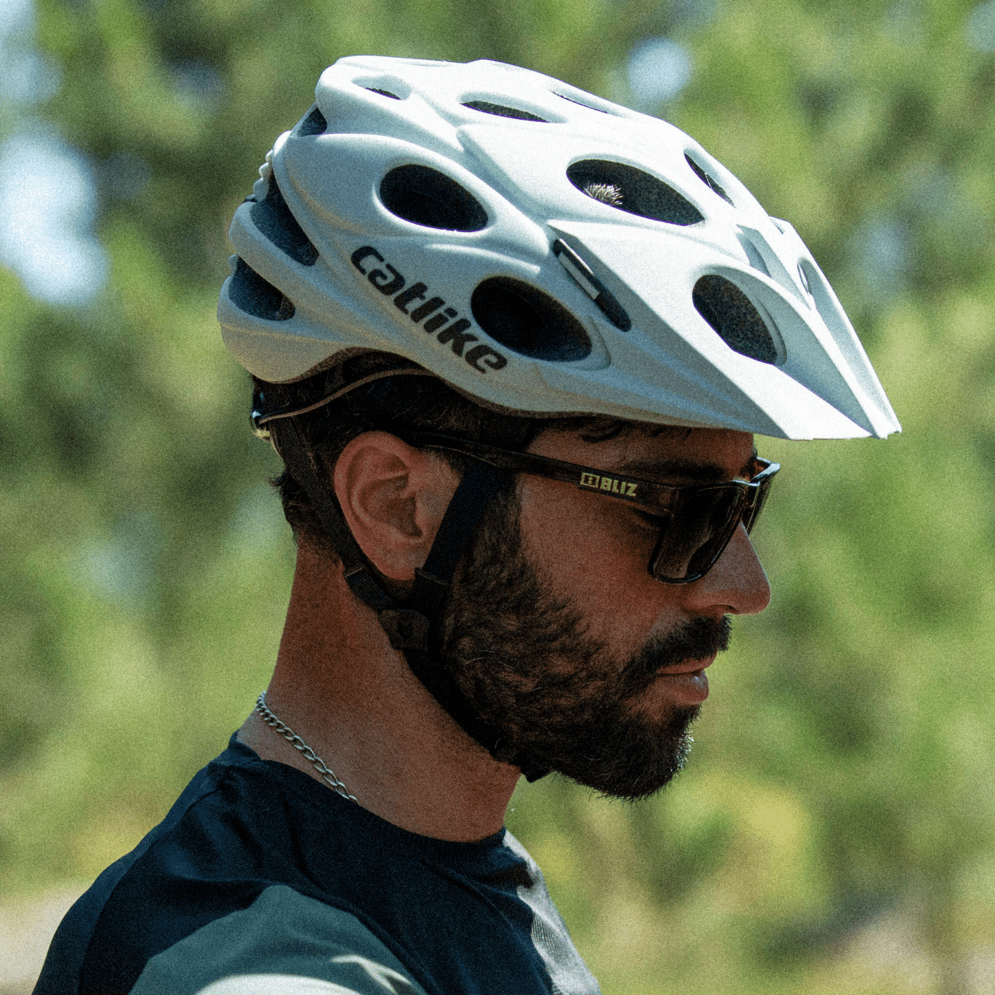 A product picture of the Catlike Leaf MTB Helmet