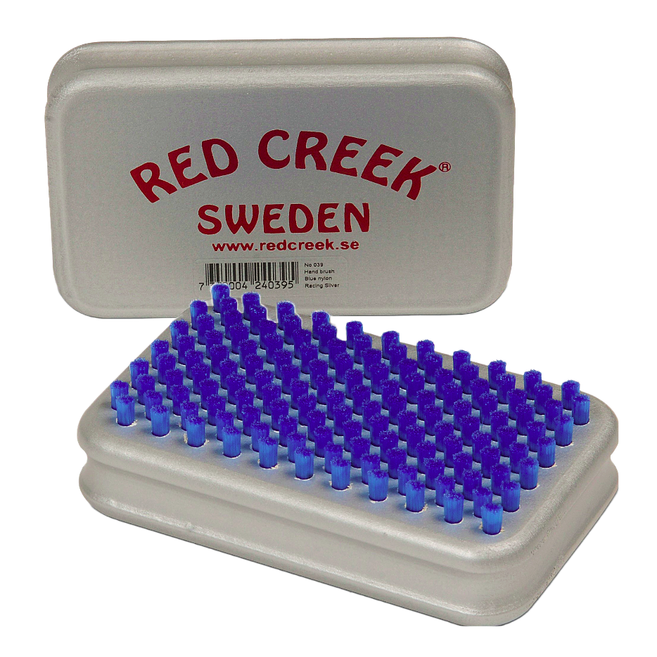 A product picture of the Red Creek Blue 6mm Nylon Racing Silver Hand Brush