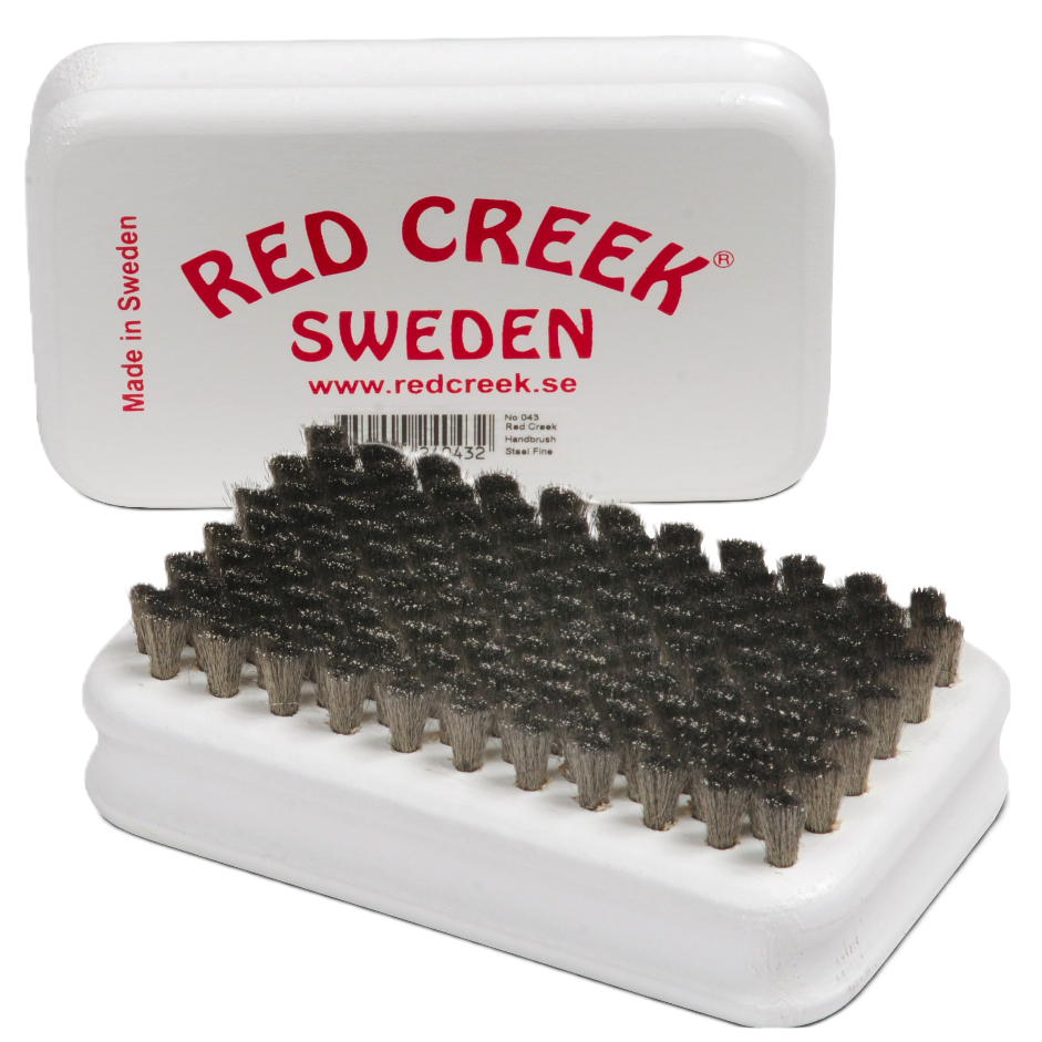 A product picture of the Red Creek Fine Steel Hand Brush