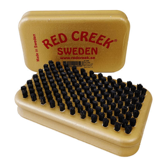 A product picture of the Red Creek Ultrafine Steel/Horsehair Mix Gold Hand Brush