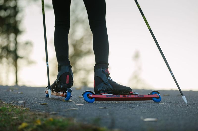 A product picture of the Swenor Skate Junior Aluminum POLYURETHANE Rollerskis