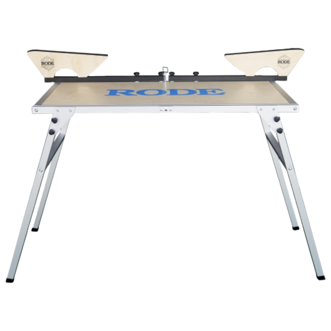 A product picture of the Rode Aluminum Waxing Table (AR565)