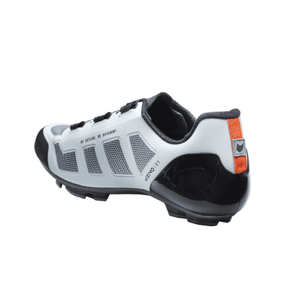 A product picture of the Catlike Mixino XC1 Carbon MTB Shoes