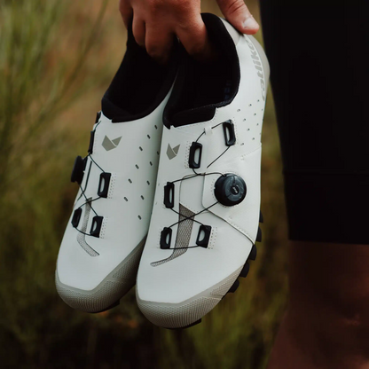 A product picture of the Catlike Whisper X2 MTB Shoes