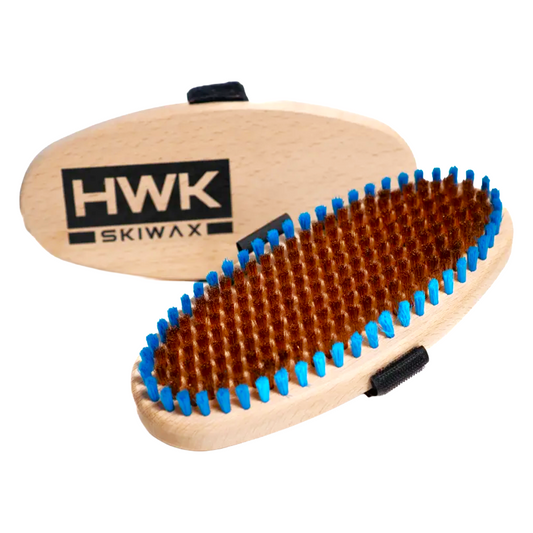 A product picture of the HWK Oval Fine Brass Hand Brush