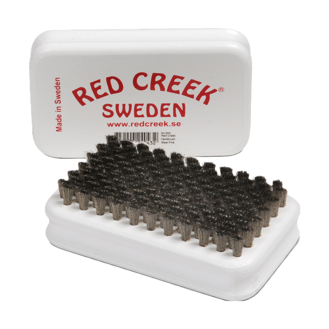 A product picture of the Red Creek Fine Steel Hand Brush