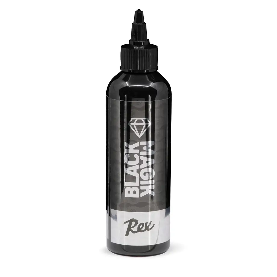 A product picture of the Rex Wax Black Magik Chain Drip Wax | 180ml