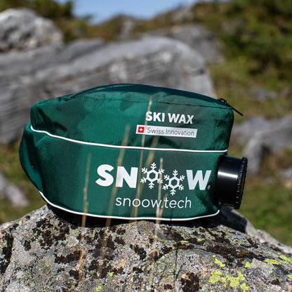 A product picture of the Snoow Classic Drink Belt