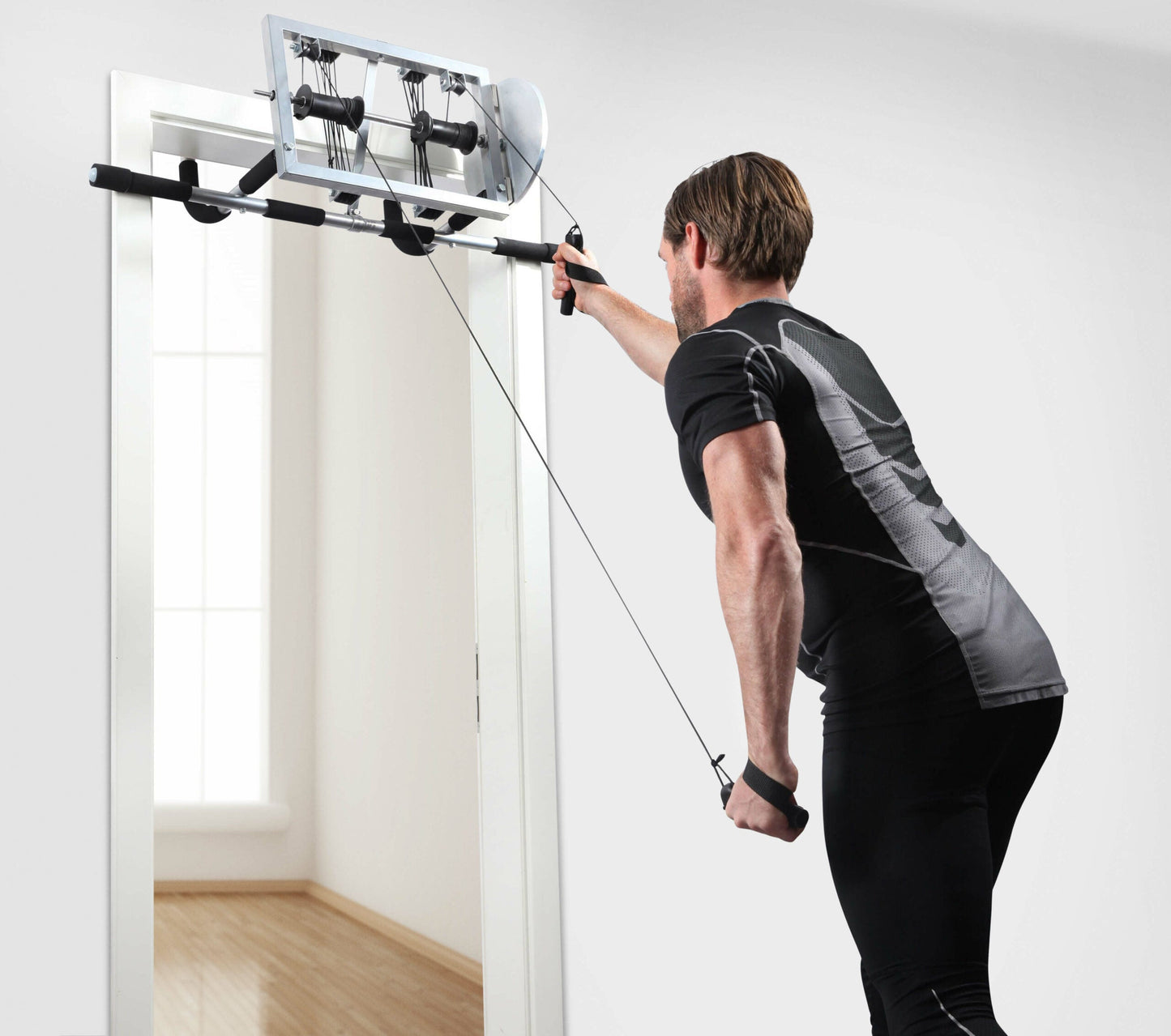 A product picture of the Inski Indoor Ski Trainer